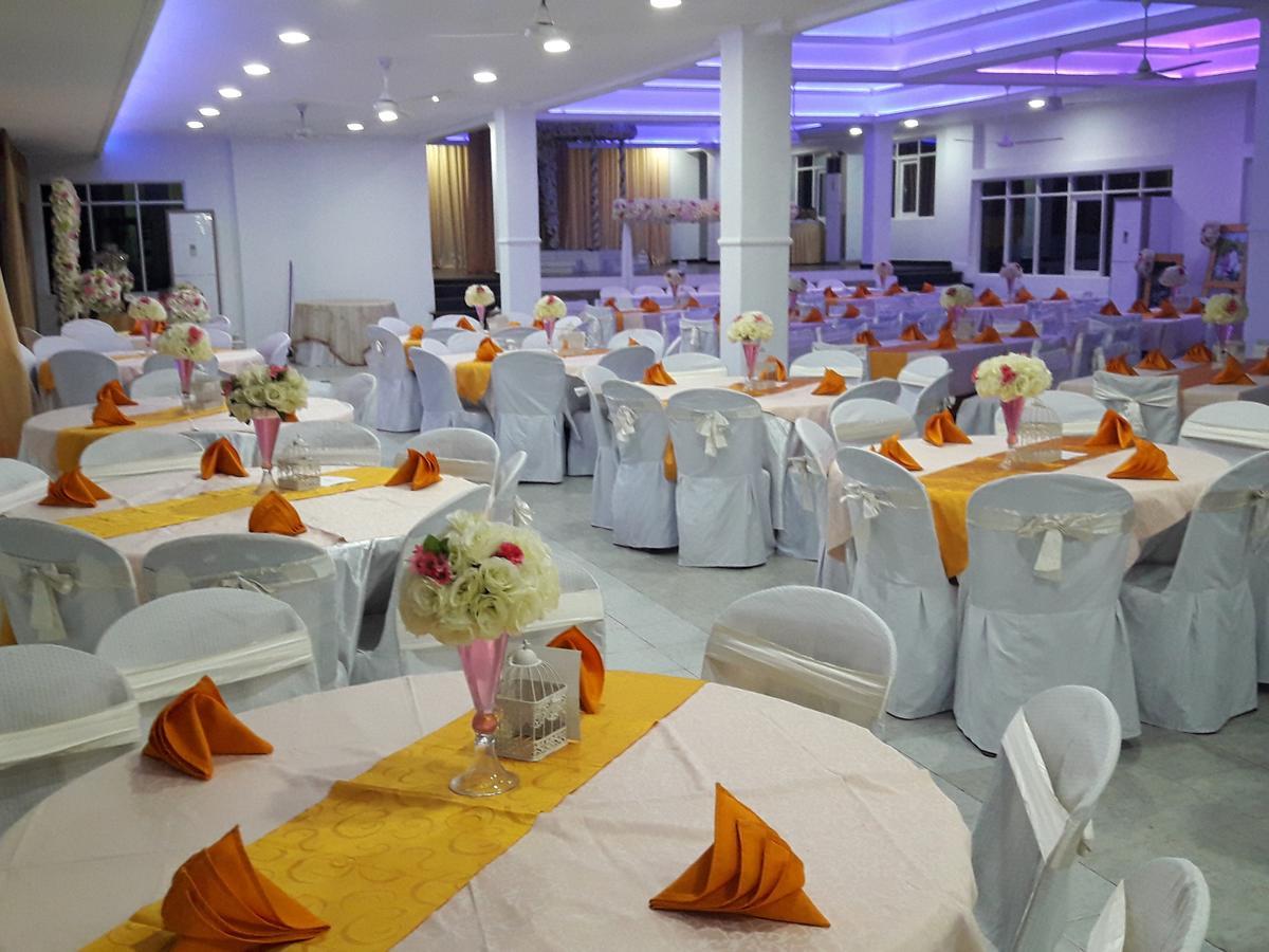 Miltons Beach Resort Унаватуна Экстерьер фото